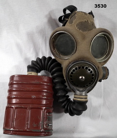 Gas mask and canister complete WW2