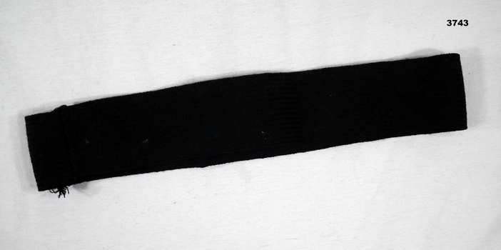 Hat band for a RAAF uniform hat.
