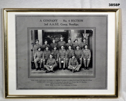 Photo framed of a group of soldiers in Bendigo.