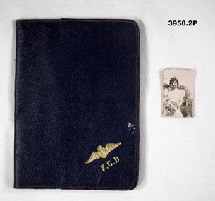 Embossed wallet with wings, initials and photo RAAF