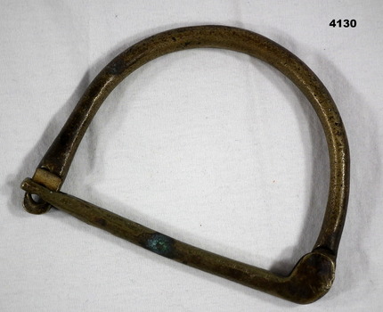 U shaped brass kit bag handle