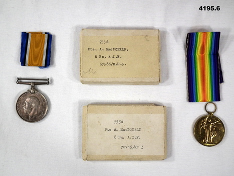 Medals and presentation boxes AIF WW1