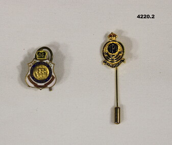 Two membership badges for Associations.