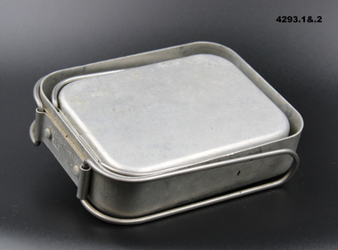 Aluminium mess set in pack away position.