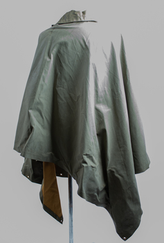 Back view of wet weather cape.
