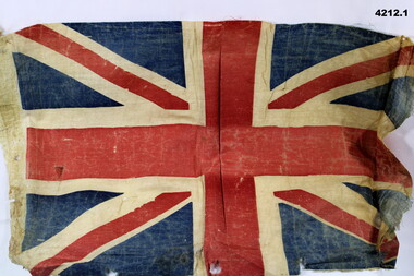 Series of 8 flags from nations on allies side WW1