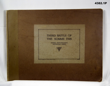 Album with photos of the 3rd Somme battle 1918.