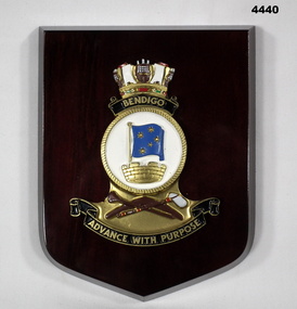 HMAS BENDIGO WOODEN WALL PLAQUE