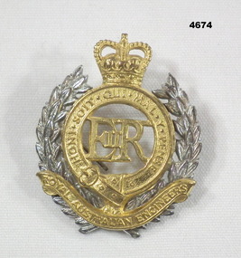 Royal Australian Engineers hat Badge