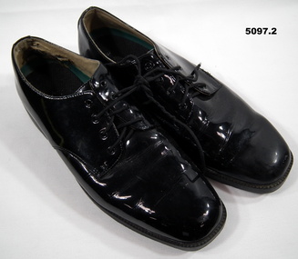 Footwear - SHOES BLACK, C.1990