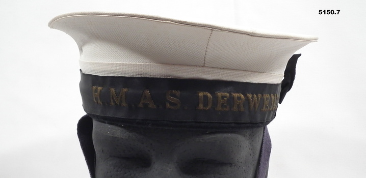 Sailor's lid, white with black band and tally band with HMAS DERWENT.