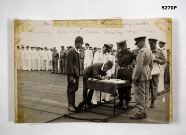 PHOTOGRAPH, JAPANESE PEACE TREATY  15 August 1945