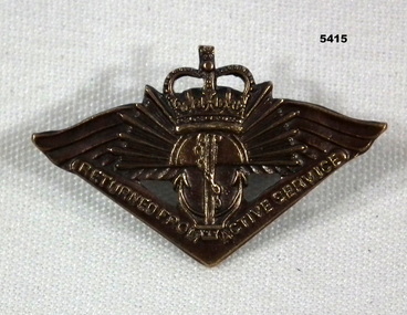 Badge - BADGE, RETURNED FROM ACTIVE SERVICE, AMOR Sydney, c. 1945