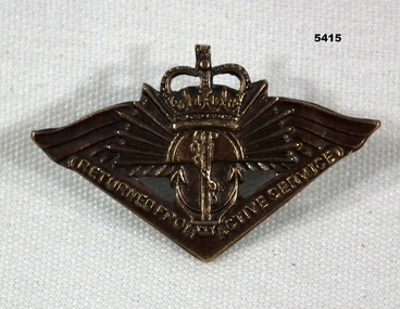 Award - RETURNED FROM ACTIVE SERVICE BADGE, AMOR Sydney, c. 1945