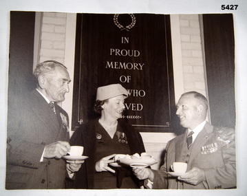 Photograph with 2 men and a woman in Mitcham RSL