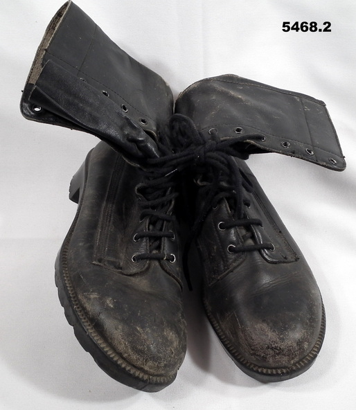 Footwear - BOOTS, ARMY GP, Dunlop Australia, C1960