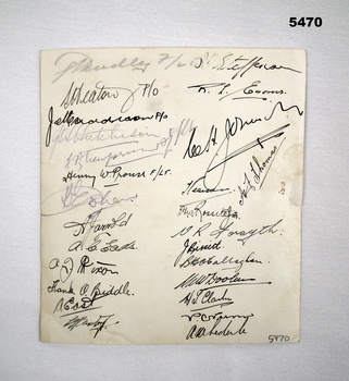 Signatures from the people attending the dinner.