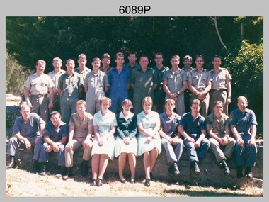 Photo Troop, Lithographic Squadron - Army Survey Regiment, Bendigo 1989.