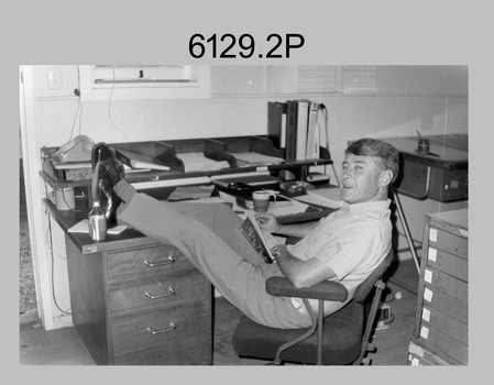 Army Survey Regiment Records Hut Personnel, Bendigo. c1986