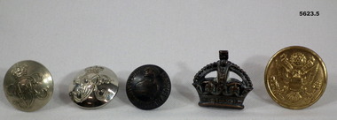 Series of buttons & rank Badge.