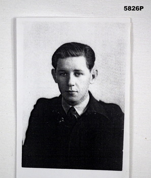 Portrait photograph of a RAAF Serviceman.