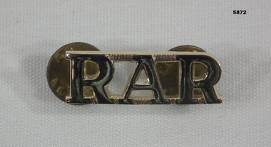 RAR Infantry Shoulder Badge.