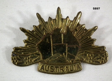 Badge - BADGE, RISING SUN DEPICTION, Post WW2