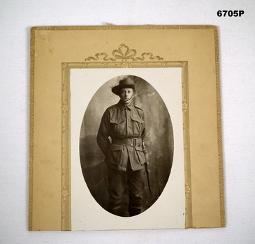 Photograph of an australian soldier.