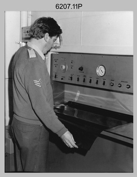 Lithographic Squadron, Photo Troop - Army Survey Regiment, Bendigo. 1960s and 1970s.