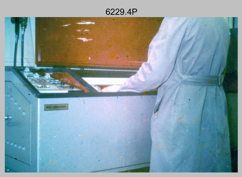 Photo Troop Equipment, Lithographic Squadron – Army Survey Regiment, Fortuna, Bendigo. c1970s.