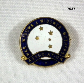 Badge for War Widows and Widowed Mothers Association.