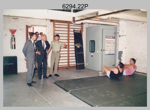 Prime Minister Hon RJ Hawke AC GCL’s Visit to the Army Survey Regiment, Fortuna, Bendigo. March 1990. 