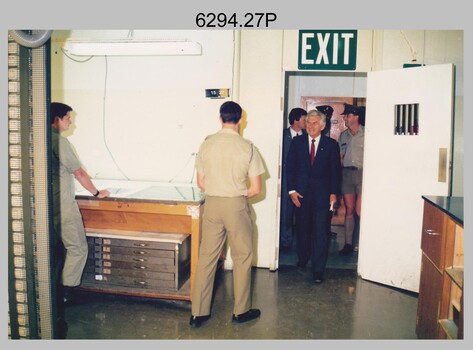 Prime Minister Hon RJ Hawke AC GCL’s Visit to the Army Survey Regiment, Fortuna, Bendigo. March 1990. 