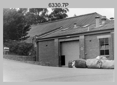 Lithographic Squadron’s Printing Building at the Army Survey Regiment, Fortuna, Bendigo, c1986.