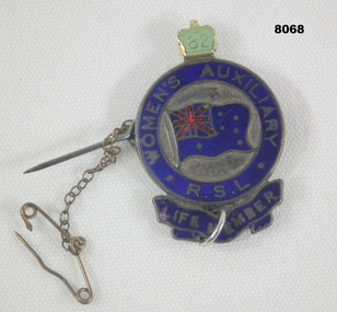 Life membership badge for the Womens Auxiliary.