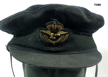 Navy Blue RAAF Peaked cap from WW2.