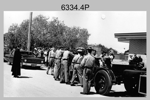 Military Funeral, Army Headquarters Survey Regiment Personnel Mildura, 1968. 
