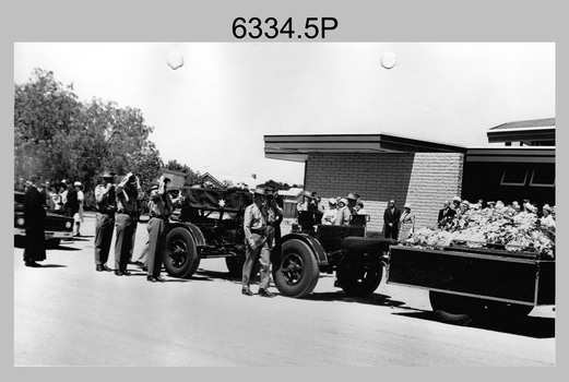 Military Funeral, Army Headquarters Survey Regiment Personnel Mildura, 1968. 