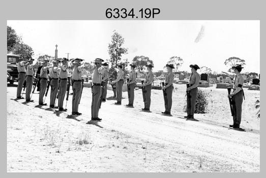 Military Funeral, Army Headquarters Survey Regiment Personnel Mildura, 1968. 