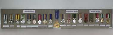 Award - REPLICA AUSTRALIAN MILITARY AWARDS DISPLAY, Unknown