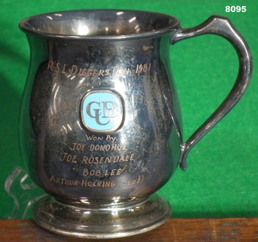 CUB Diggers Day Bowls trophy.