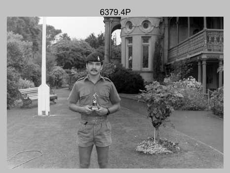 Lithographic Squadron Award recipients, Army Survey Regiment, Fortuna Villa Bendigo. 1987.