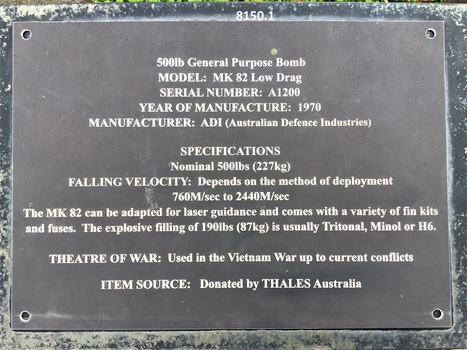 Plaque re details of a 500lb bomb.