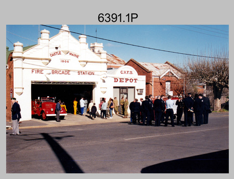 Army Survey Regiment Contingent - Victory in the Pacific Parade Castlemaine, 13th of August 1995.