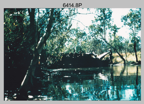 RASvy personnel undertaking topographic surveys in Northern Territory in 1960. 