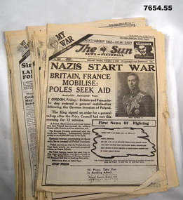 Collection of Broadsheet newspapers.
