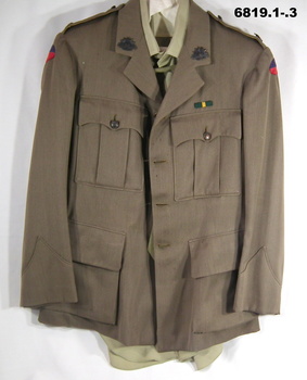 Kahki winter Army service dress.