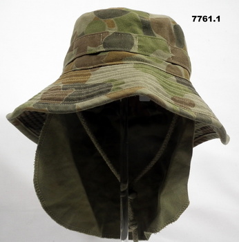 Army, DCPU Bush hat with neck flap.