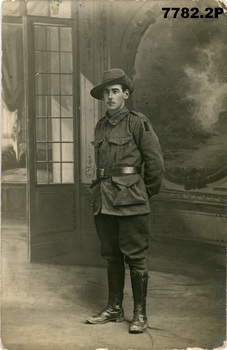 Moore, Charles 4539 57th Btn ;Series of six postcards from the album of Edgard Dawson DCM