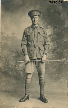 Unidentified soldier, summer uniform. Taken from Dawson collection